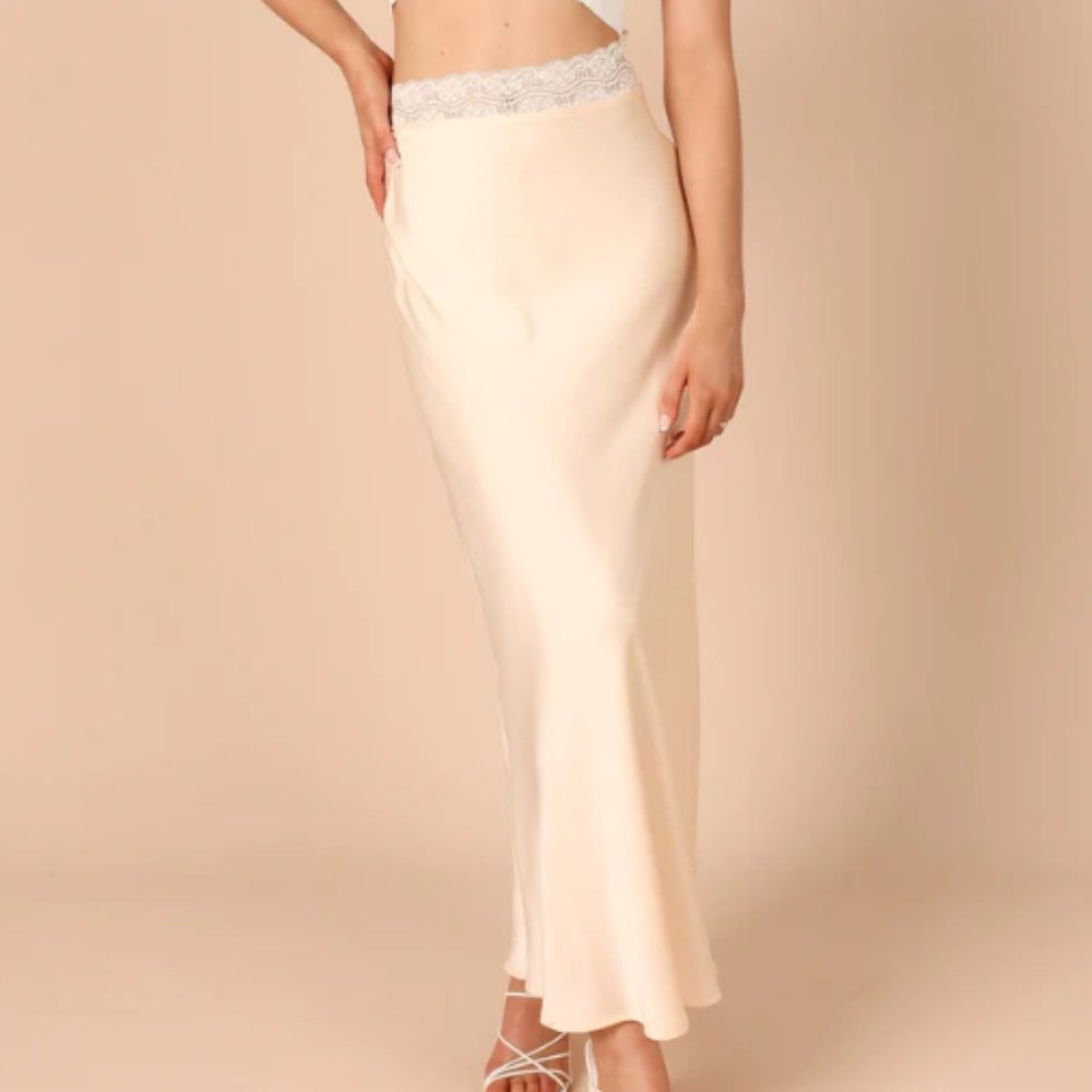 NWT Petal & Pup - Camilla Skirt - CREAM - XS